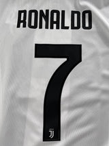 2018/19 Juventus Ronaldo #7 Home Shirt (M)