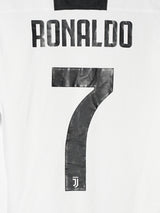 2018/19 Juventus Ronaldo #7 Home Shirt (S)