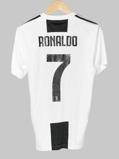 2018/19 Juventus Ronaldo #7 Home Shirt (S)