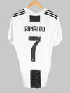 2018/19 Juventus Ronaldo #7 Home Shirt (XL) Adidas
