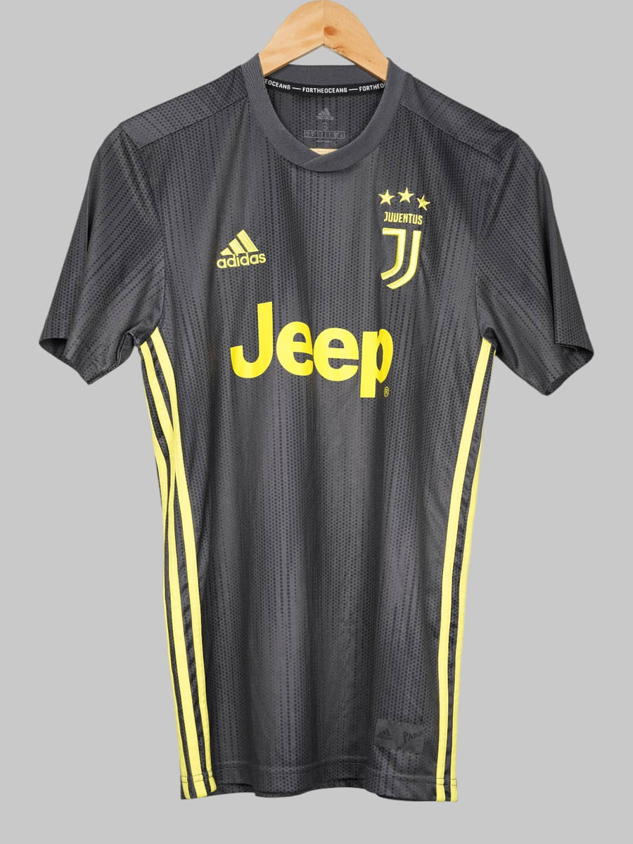 Juventus Third Shirt 2018/19 Ronaldo 7 (S)