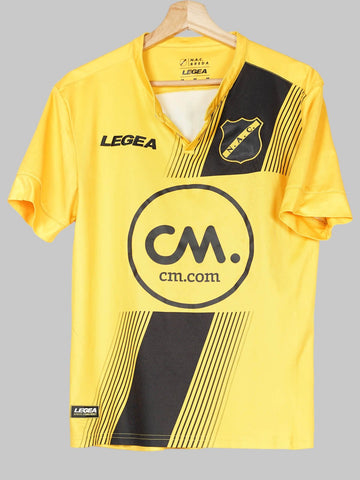 2018/19 NAC Breda Home Shirt (M)