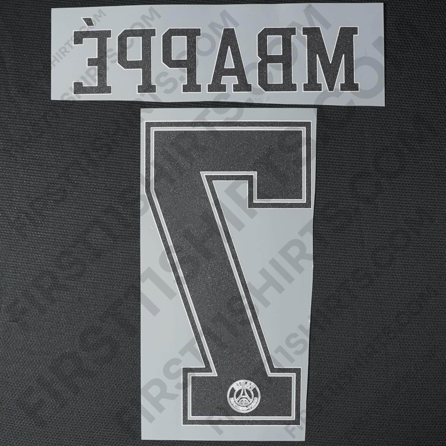 2018/19 PSG Third (Black kit) Name Set Mbappe 7 (Repro)