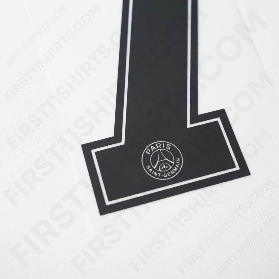2018/19 PSG Third (White kit) Name Set Mbappe 7 (Repro)