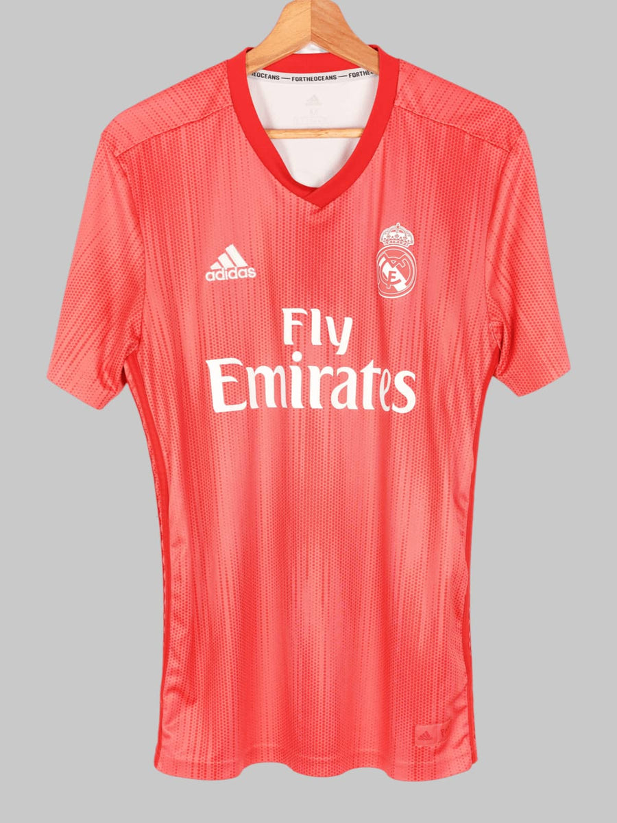 2018/19 Real Madrid Benzema #9 Third Shirt (M)