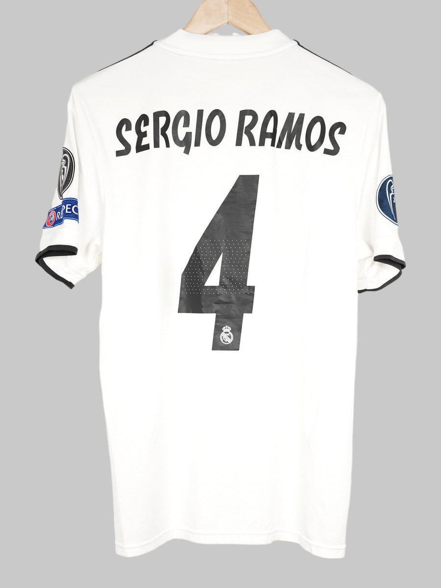 2018/19 Real Madrid Ramos #4 Home Shirt (M)