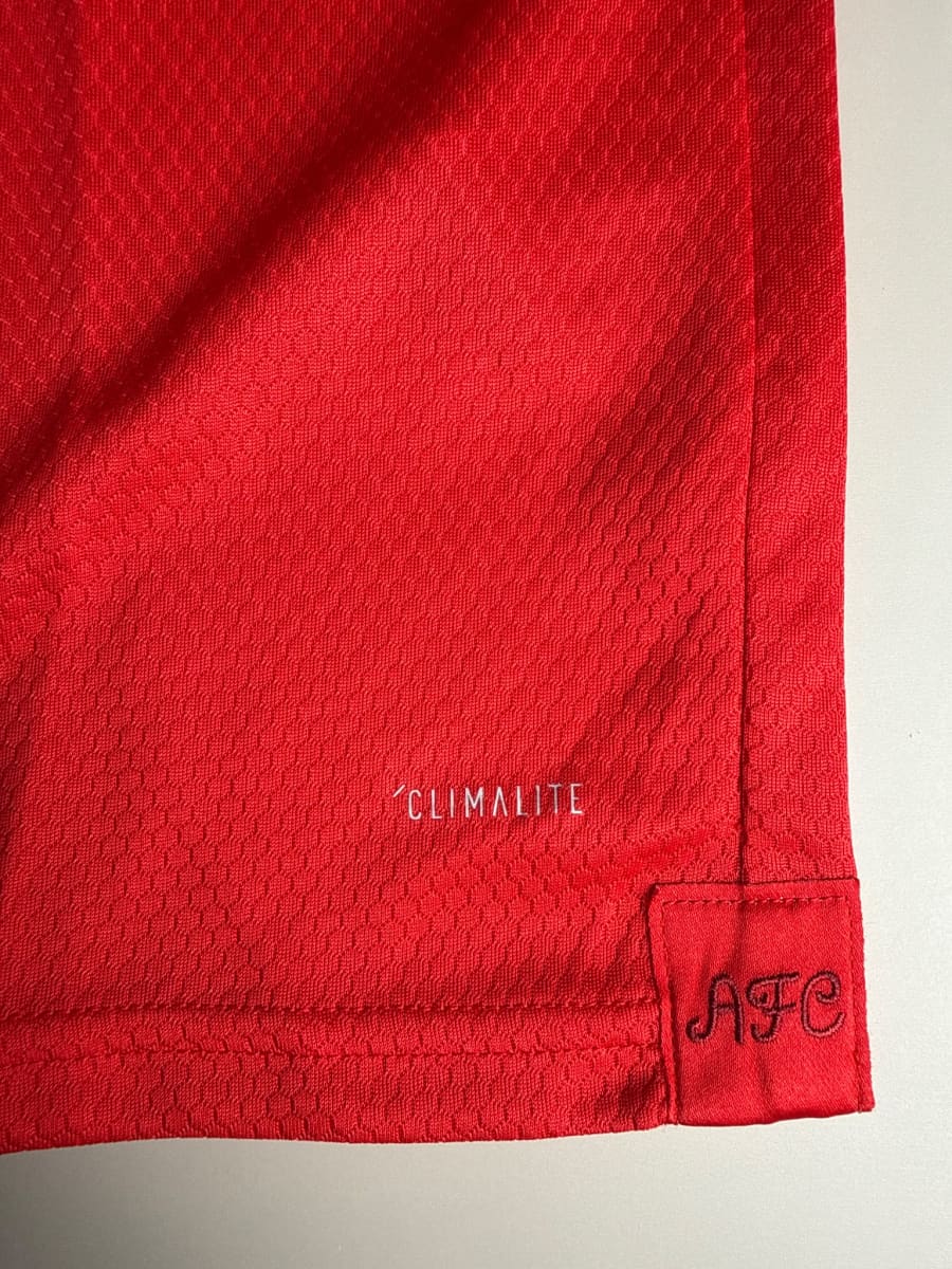 2019/20 Arsenal Saka #77 Home Shirt BNWT (S)
