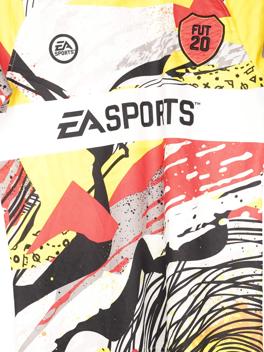 2019/20 FIFA Ulitmate Team Shirt (Kids M) 