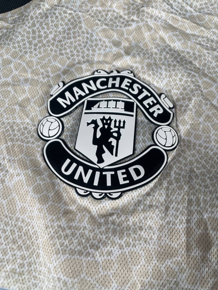 2019/20 Manchester United Pogba #6 Away Shirt (M)