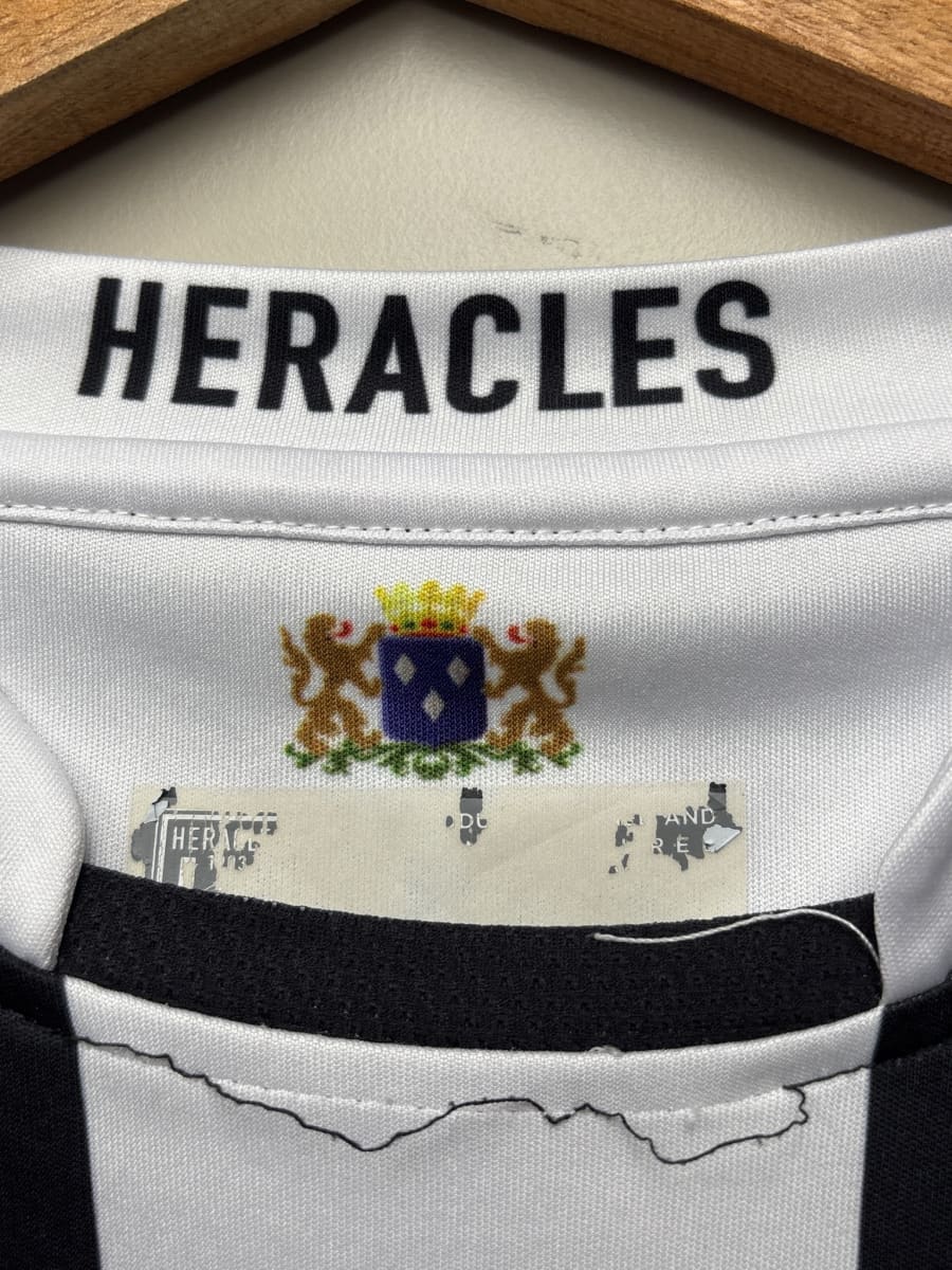 2020/21 Heracles Almelo Home Shirt Match Worn Derby Azzaoui #18 (M)