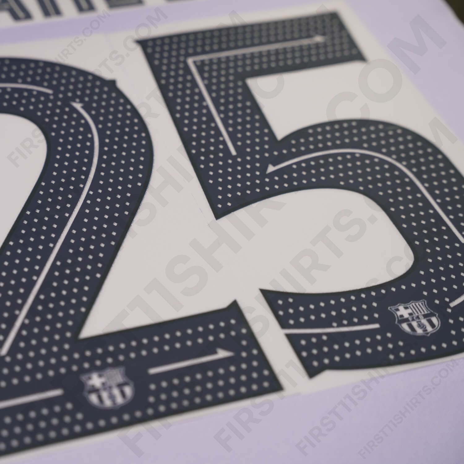 2021/22 FC Barcelona Aubameyang #25 Away Cup version Name Set