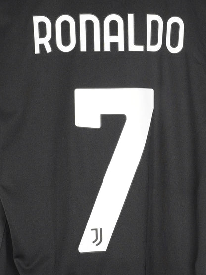 2021/22 Juventus Ronaldo #7 Away Shirt (S)