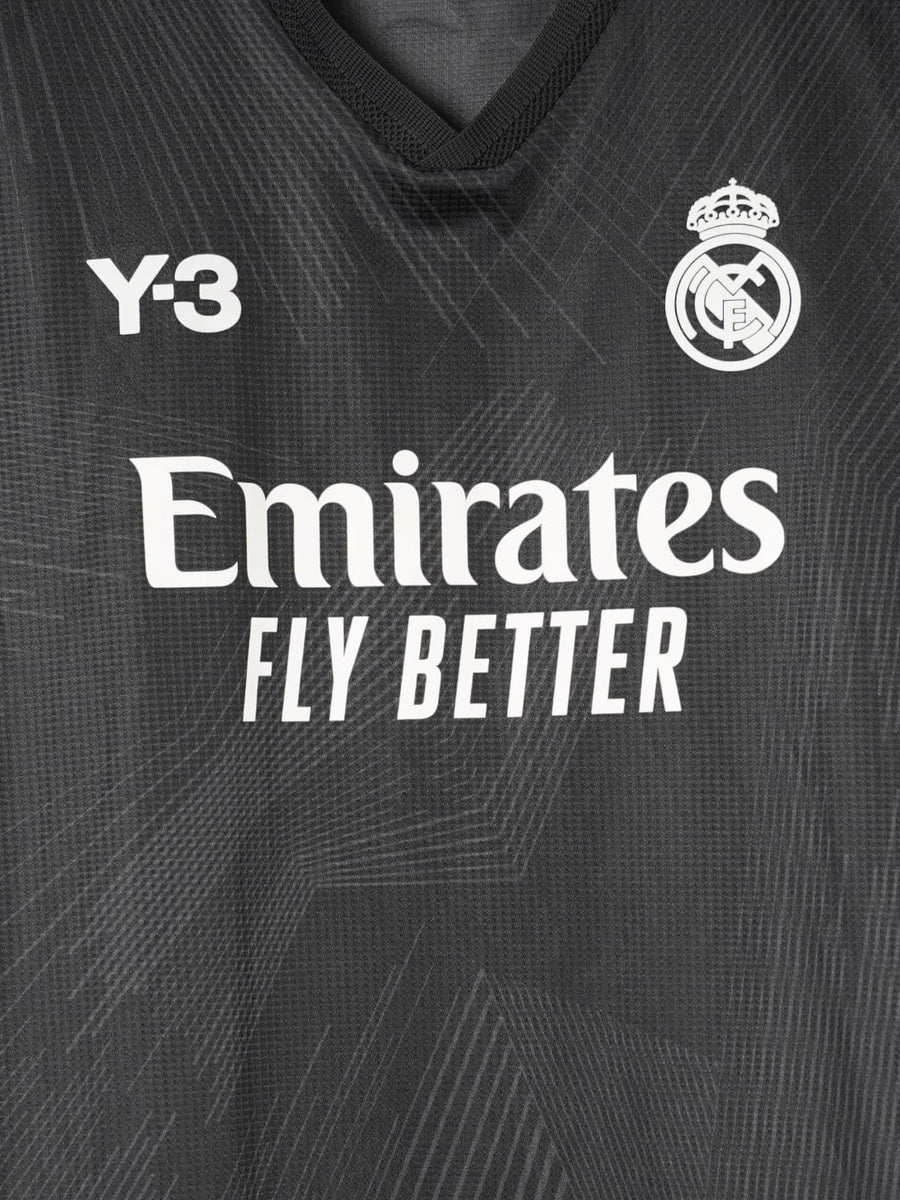 Real Madrid Fourth Shirt 2021/22 Benzema 9 (L)