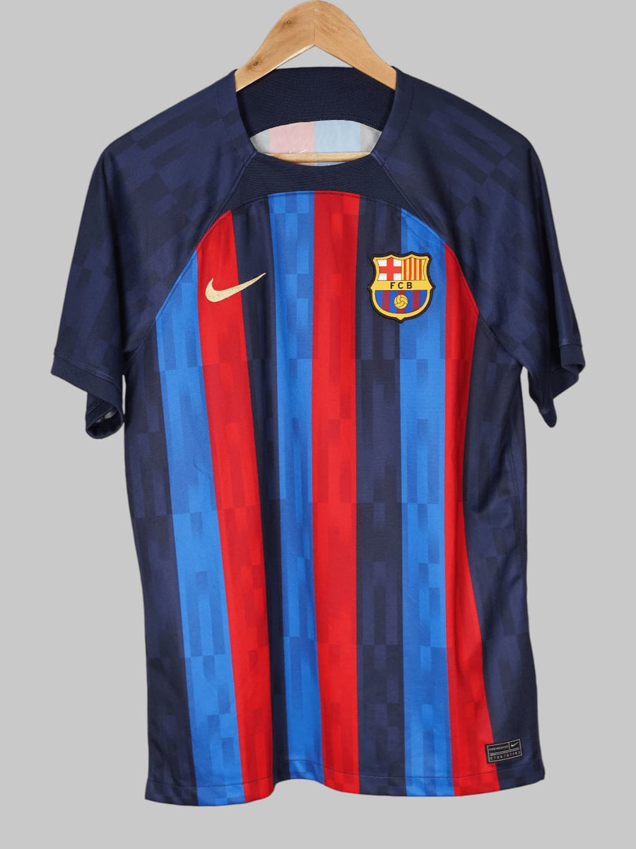 FC Barcelona Home Shirt 2022/23 Lamine Yamal 41 (M)