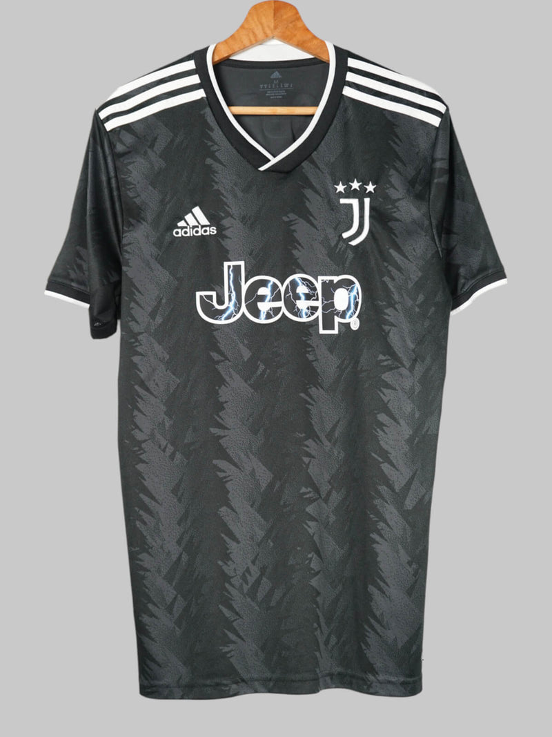 2022/23 Juventus Pogba #10 Away Shirt (M)
