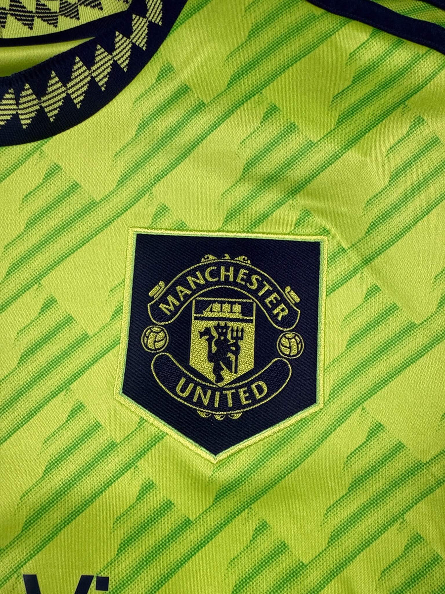 2022/23 Manchester United Casemiro #18 Third Shirt (S)