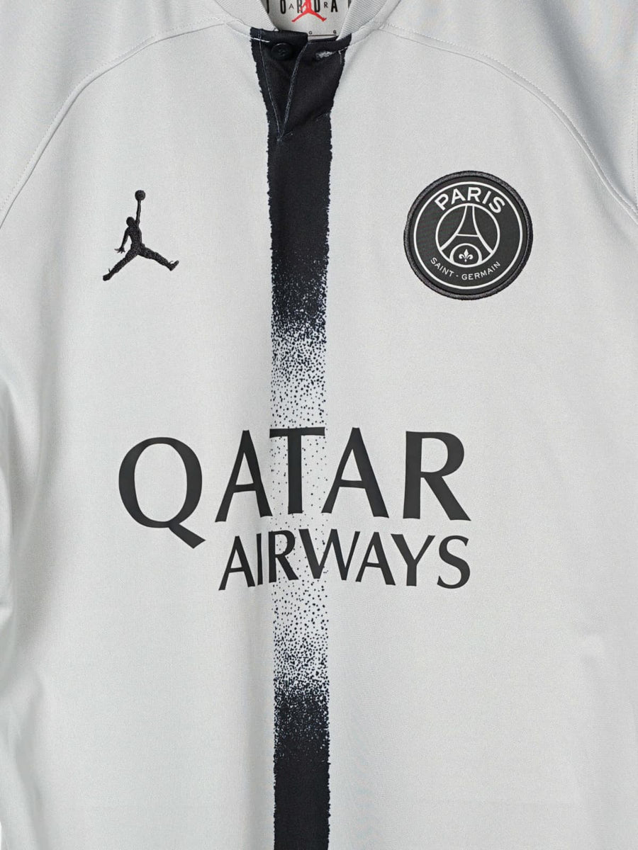 2022/23 PSG Mbappe #7 Away Shirt (L)