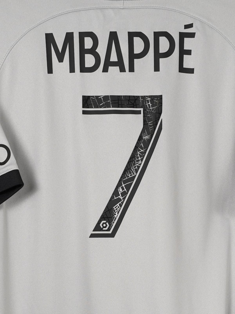 Paris Saint-Germain Away Shirt 2022/23 Mbappe 7 (XL)