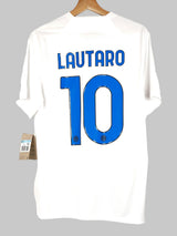 2023/24 Inter Milan Lautaro #10 Away Shirt (M)