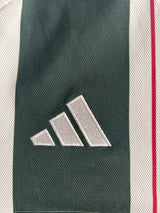 2023/24 Manchester United Martinez 6 Away Shirt (M) adidas