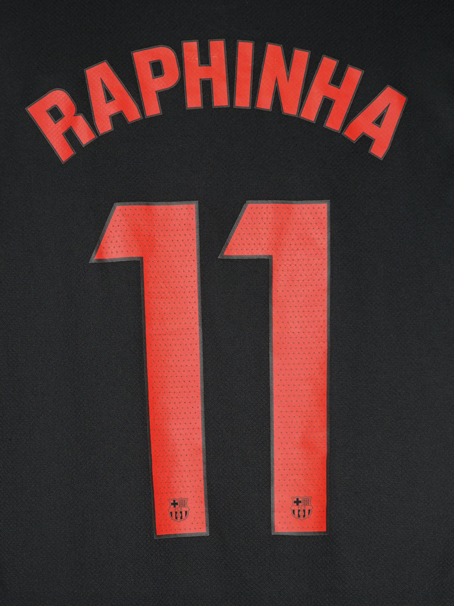 2024/25 Barcelona Raphina #11 Away Shirt (M)