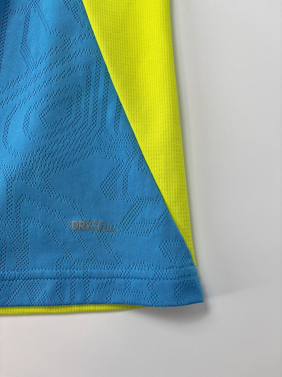 2024/25 Manchester City Training Shirt (XL)