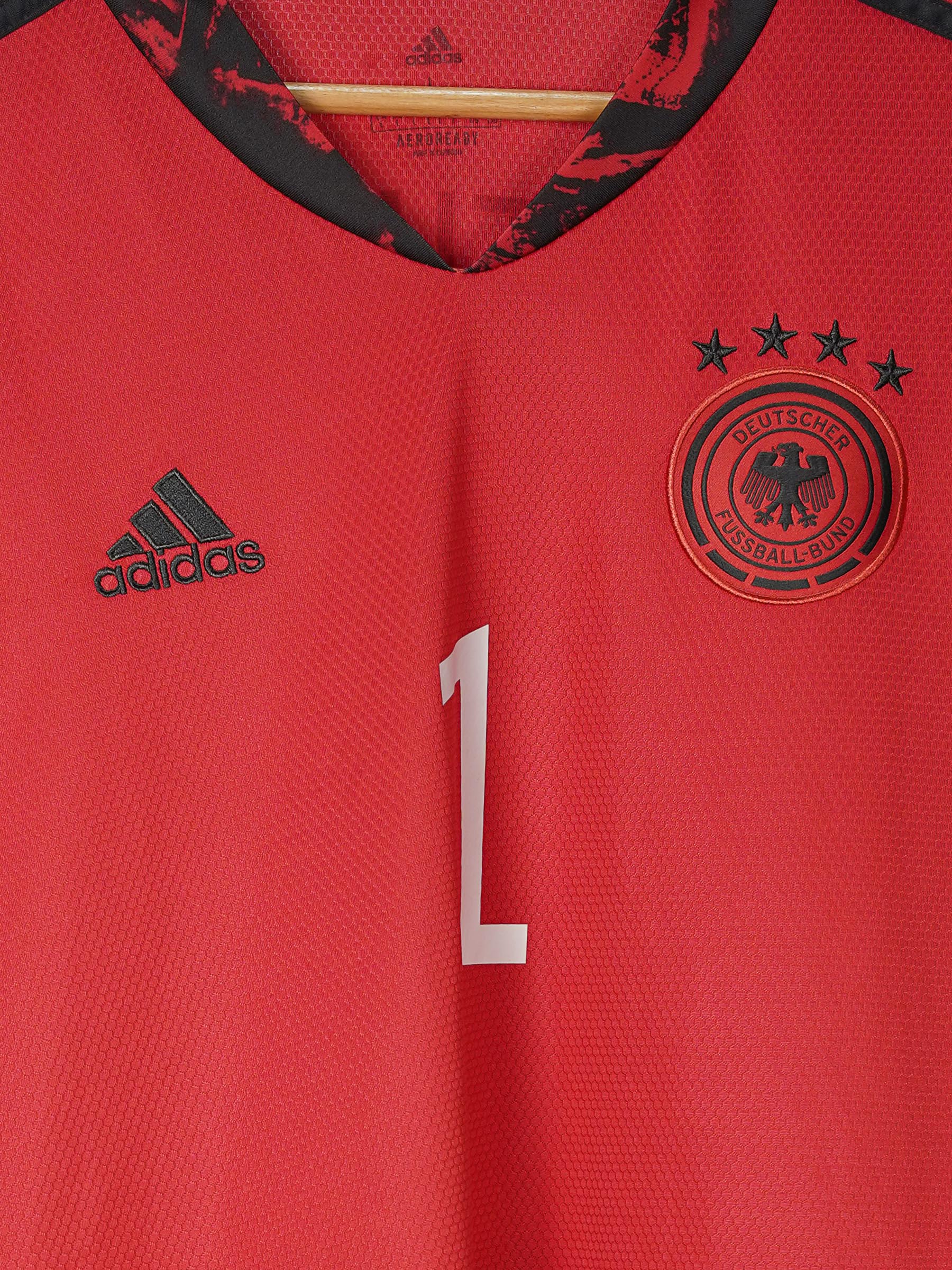 Germany Keeper Shirt 2020/21 Neuer #1 (L)