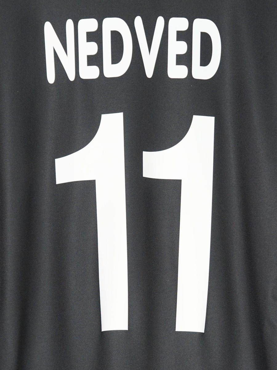 2001/02 Juventus Nedved #11 Away Shirt (XL)