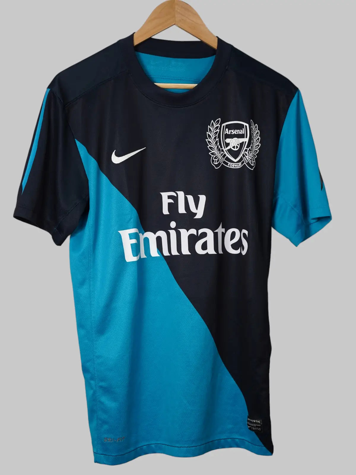 Arsenal Away Shirt 2011/12 Henry #12 (M)