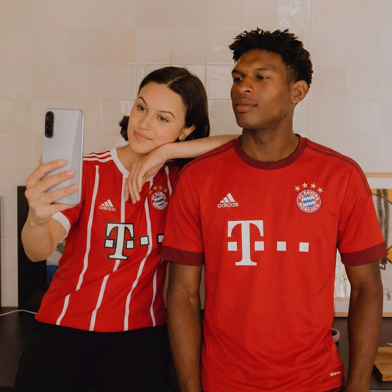 The Valentine Mysterybox (The Red Bundle)