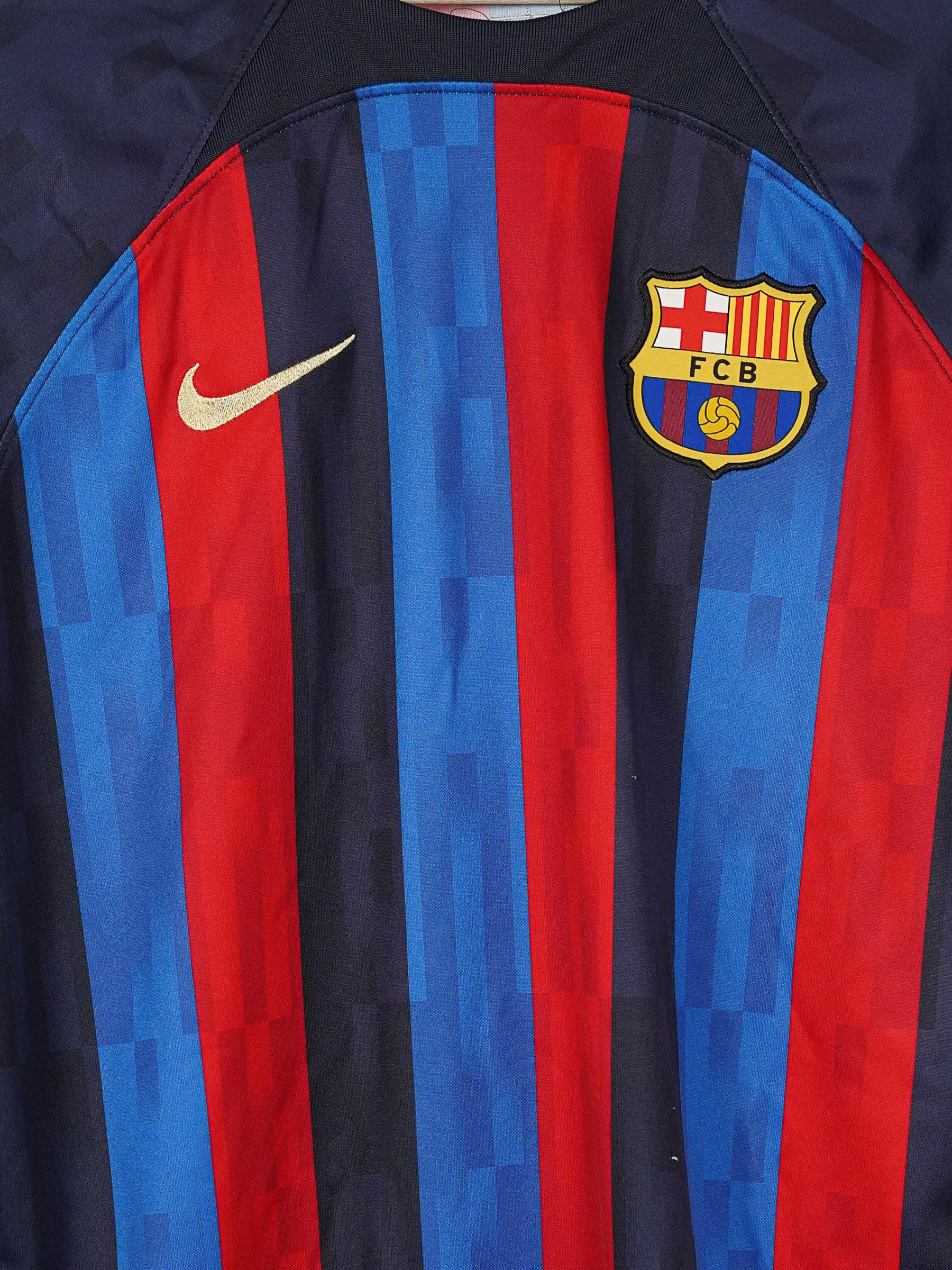 FC Barcelona Home Shirt 2022/23 Lamine Yamal #41 (L)