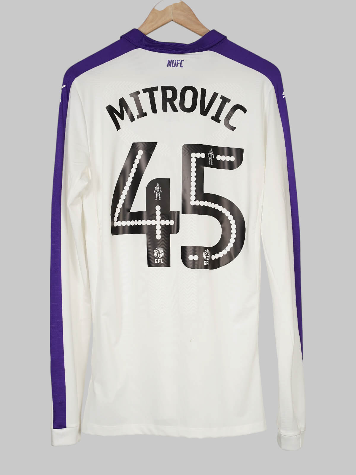 Newcastle United Third Shirt Player Version L/S 2016/17 Mitrovic #45 (XL)
