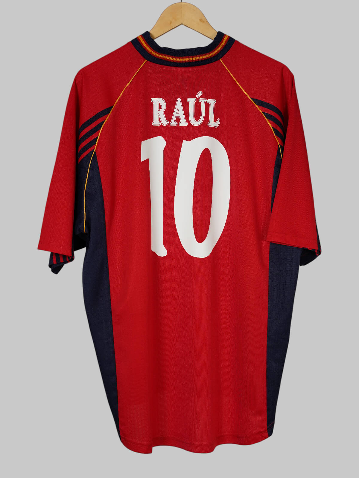 Spain Home Shirt 1998/99 Raul #10 (XL)