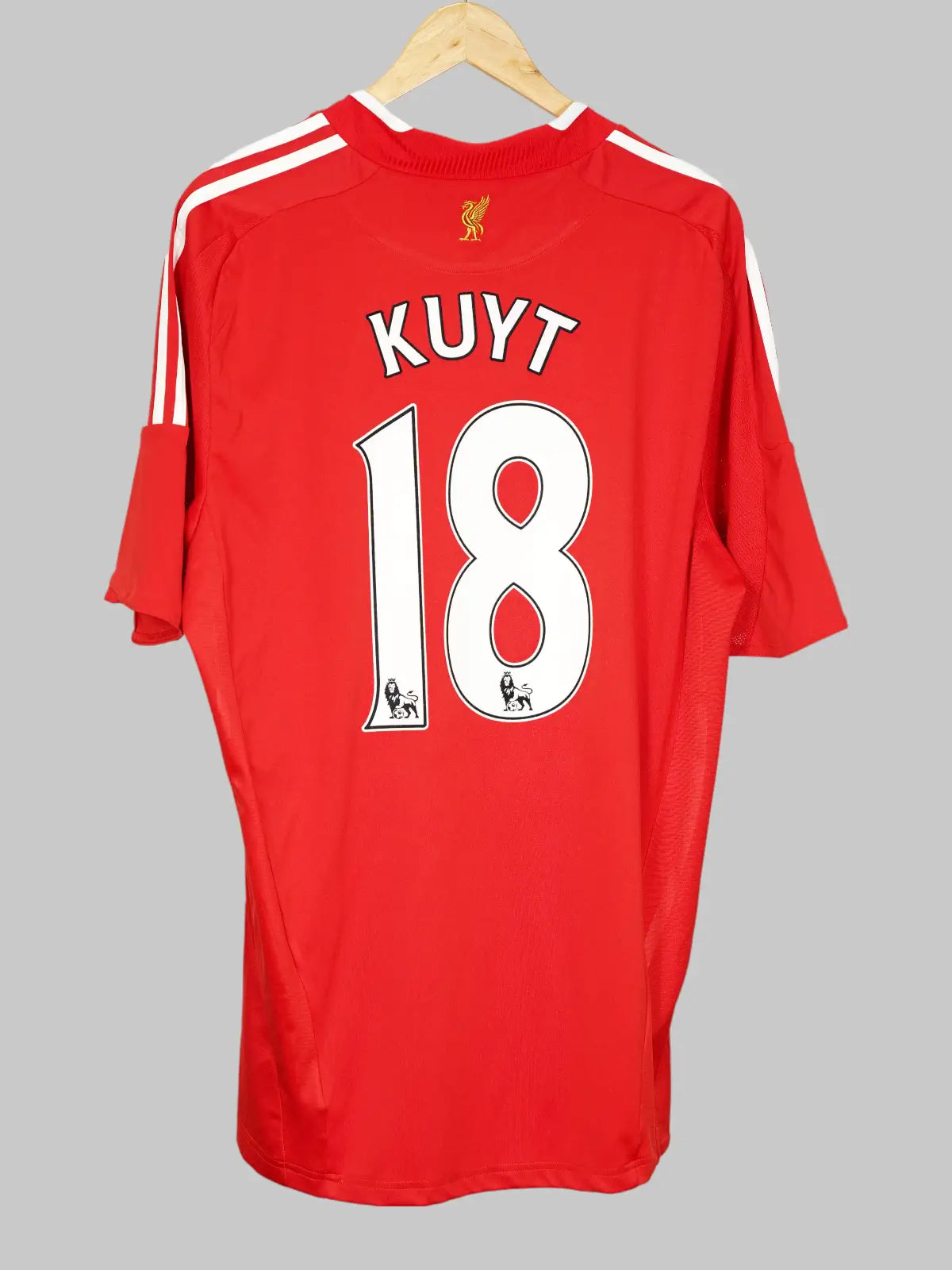 Liverpool Home Shirt 2008-10 Kuyt #18 (XL)