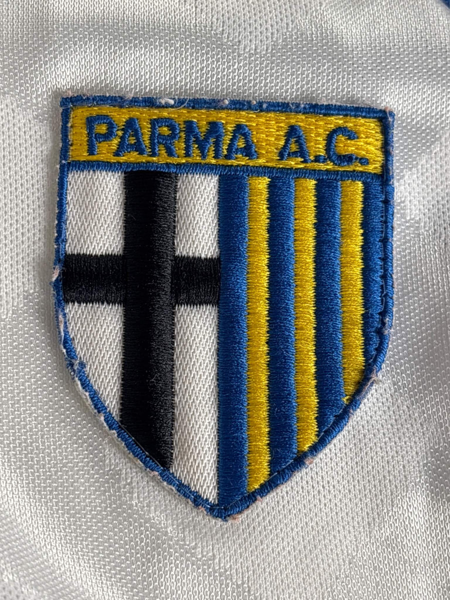 1995/97 Parma #9 Home Shirt (M)