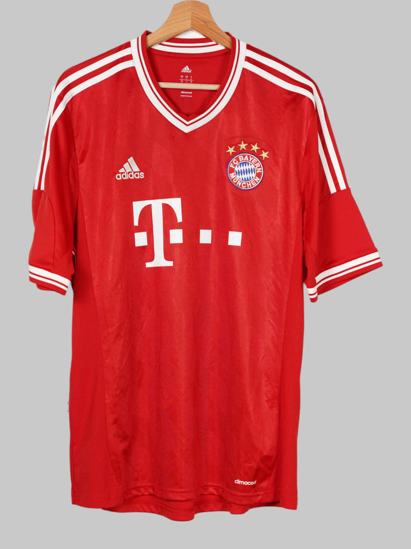 2013/14 Bayern Munich Robben #10 Home Shirt (L)