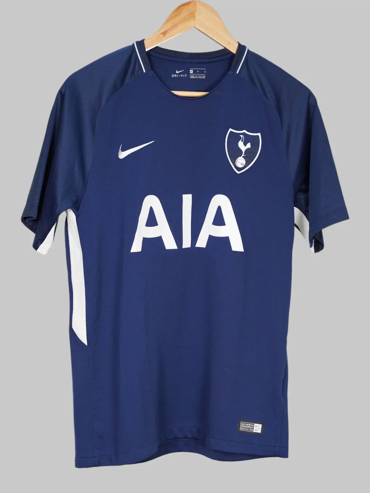 Tottenham Hotspur Away Shirt 2017/18 Kane #10 (M)