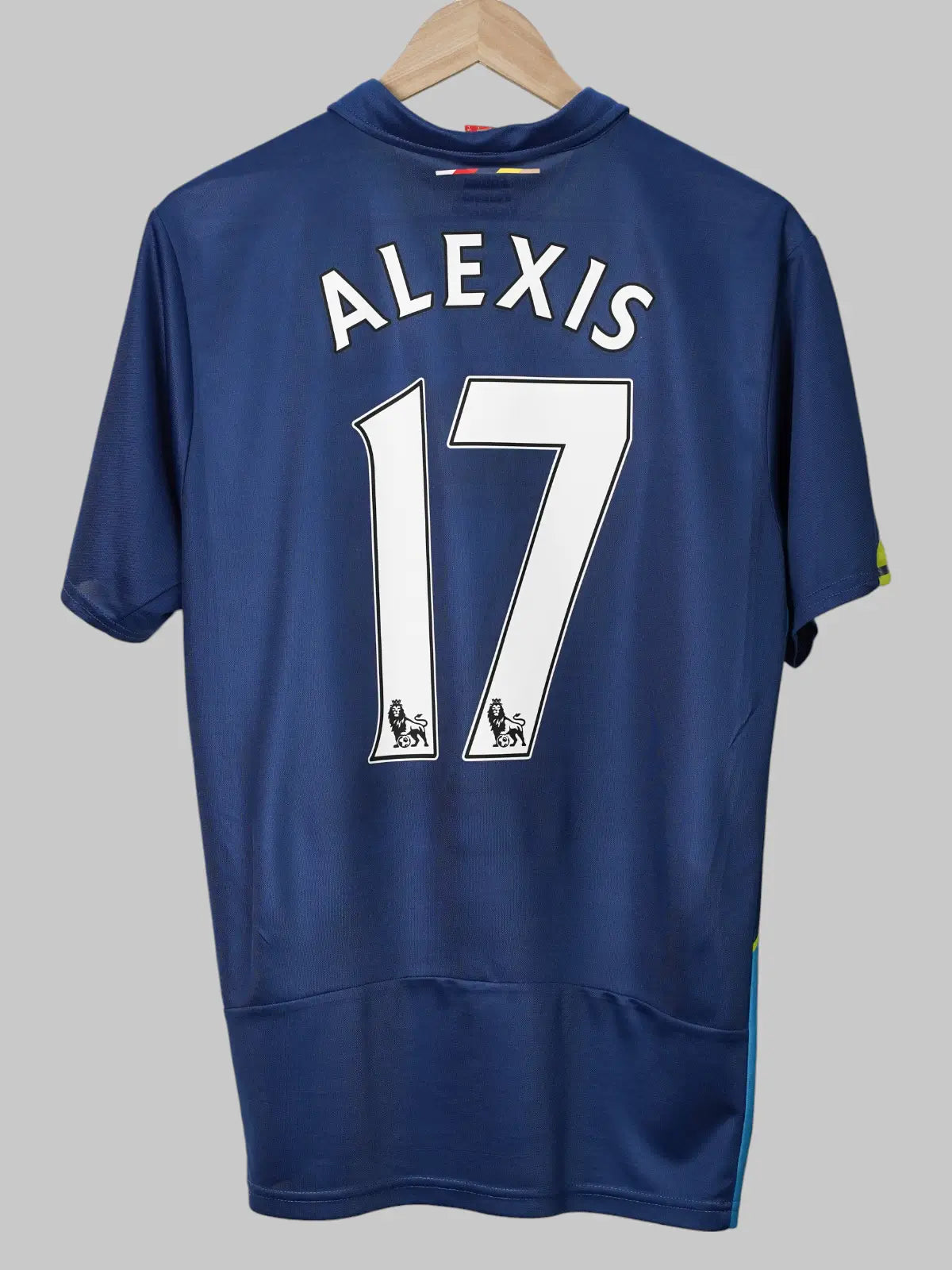 Arsenal Third Shirt 2014/15 Alexis #17 (L)