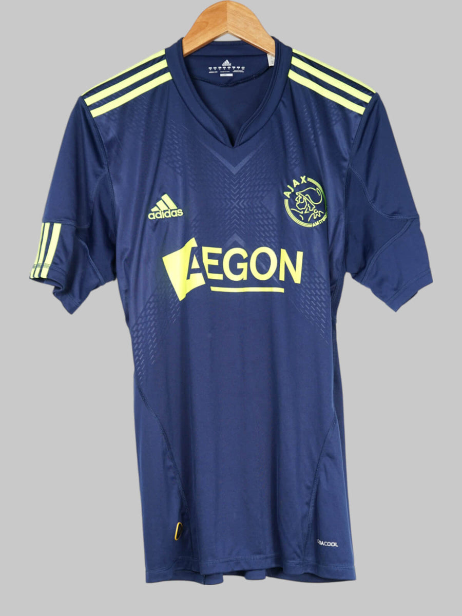 2010/11 Ajax Suarez #16 Away Shirt (M)