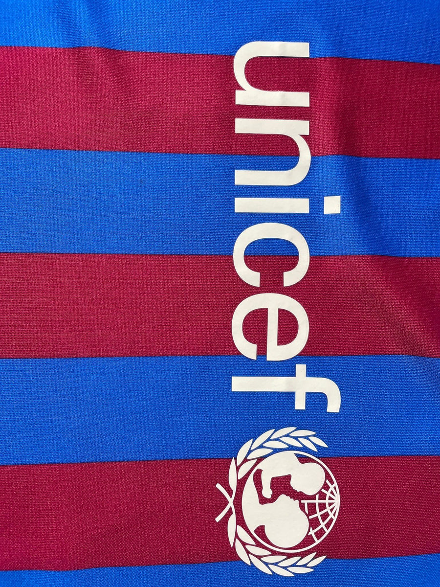 2021/22 Barcelona Memphis #9 Home Shirt (L)