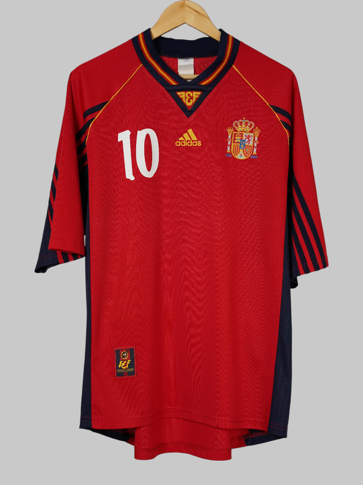 Spain Home Shirt 1998/99 Raul #10 (XL)