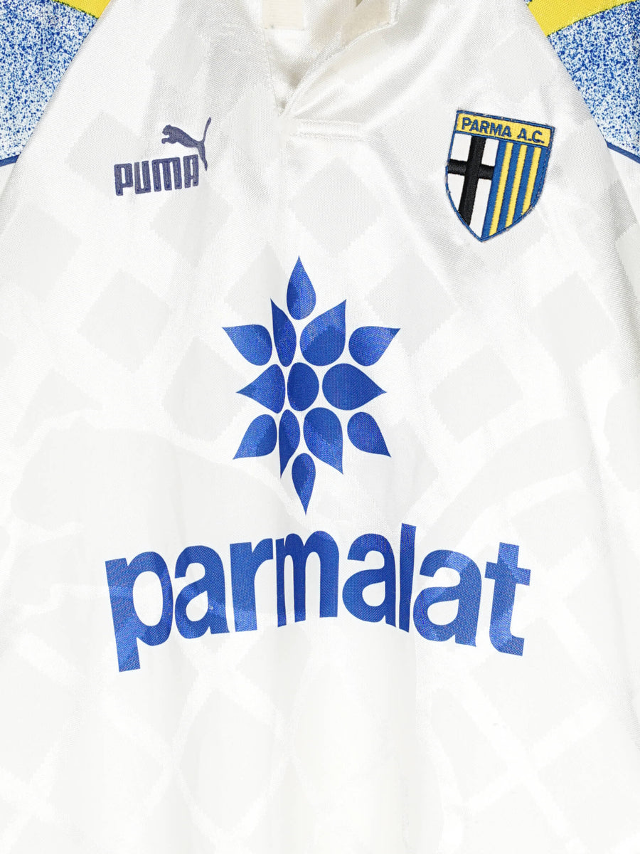 1995/97 Parma #9 Home Shirt (M)