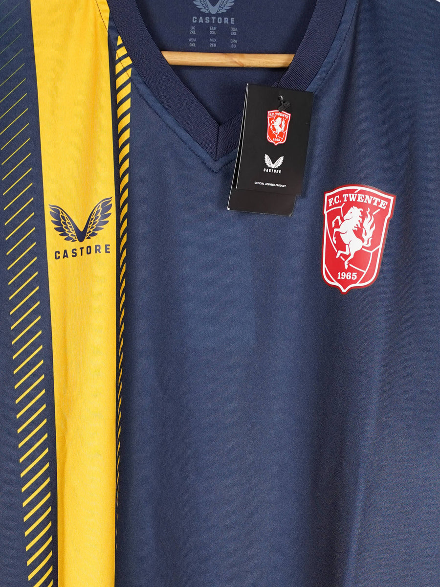 2023-25 FC Twente Away Shirt (XXL)