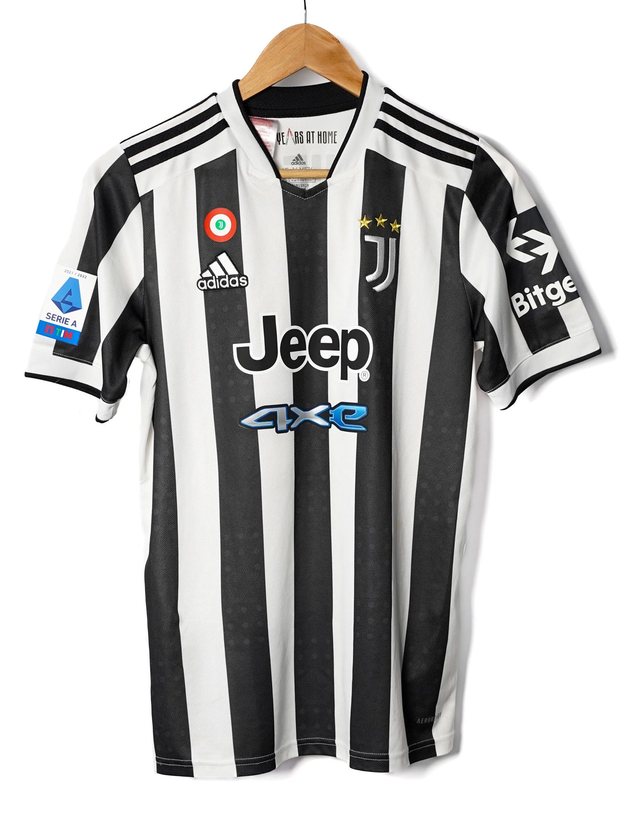 Juventus Home Shirt 2021/22 Chiesa #22 (XL Kids)