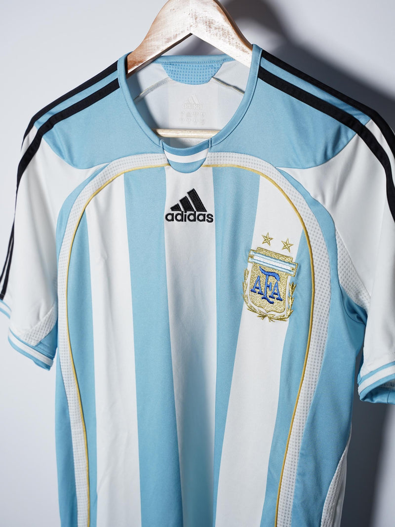 Argentina Home Shirt 2006/7 (S)