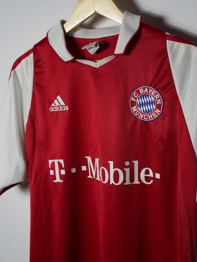 Bayern Munich Home Shirt 2004/5 (M)