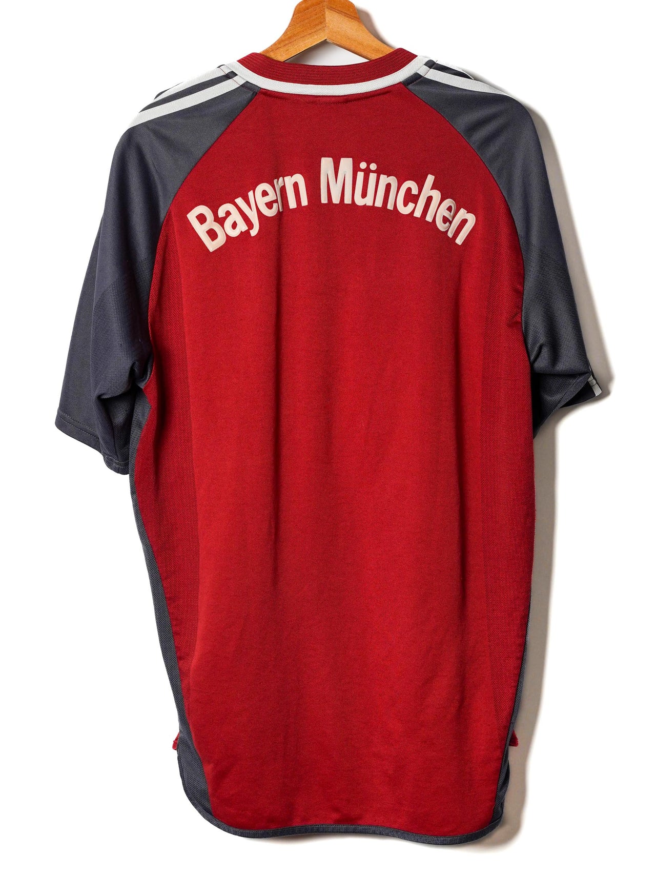 Bayern Munich Home Shirt 2001/03 (L)