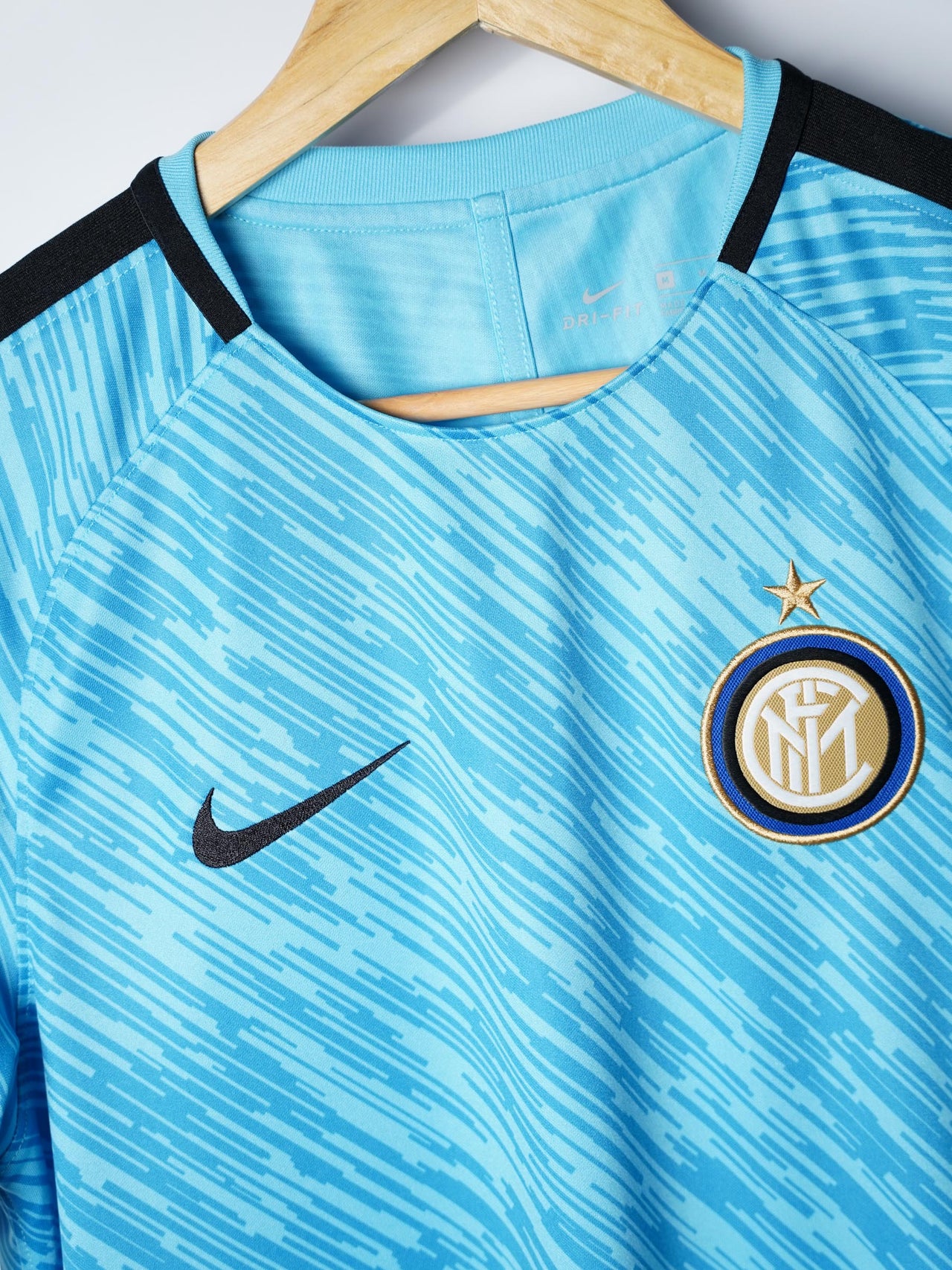 Inter Milan Training Shirt 2017/18 (M)