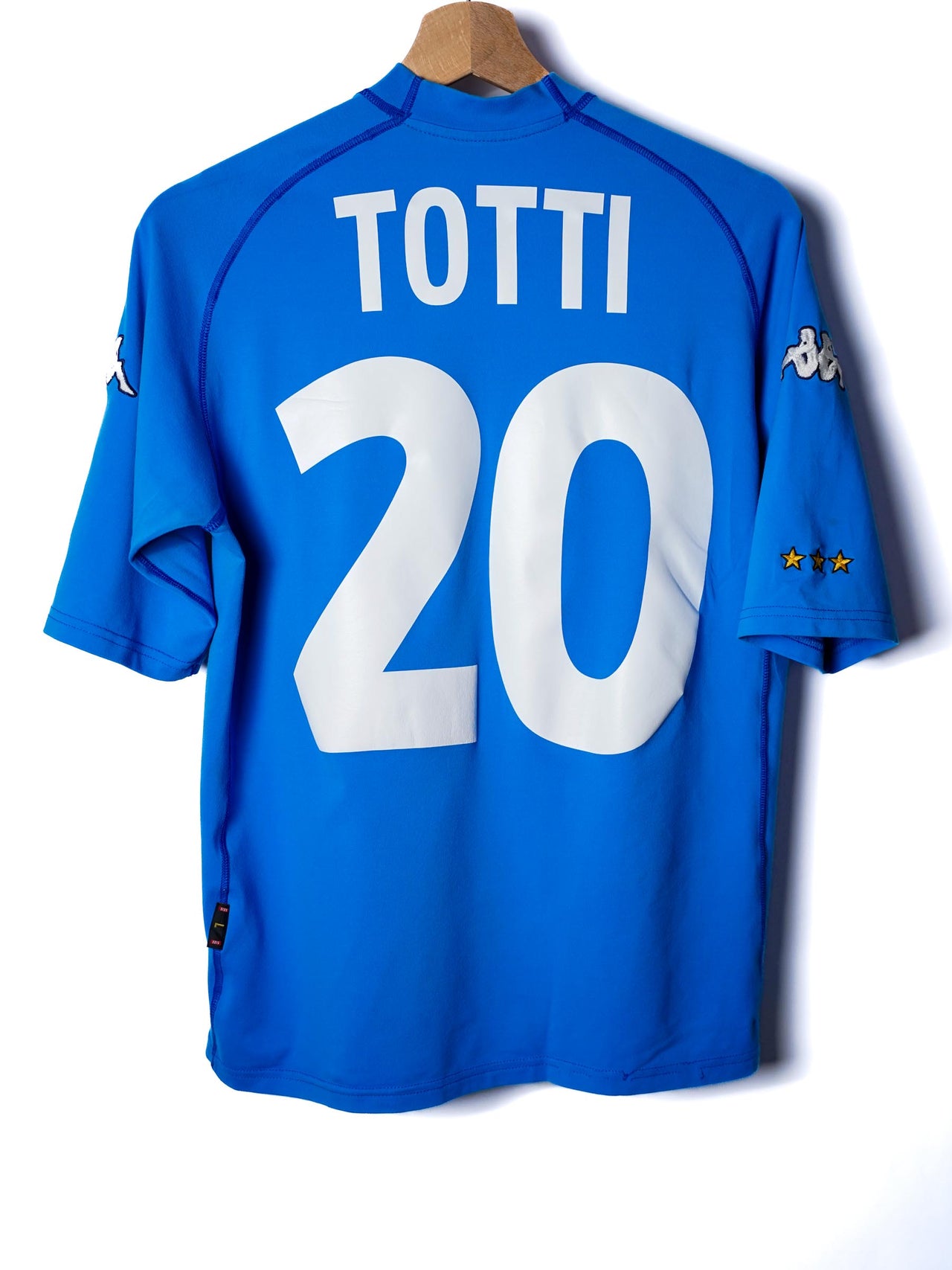 Italy Home Shirt 2000/01 Totti #20 (M)