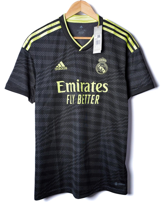 Real Madrid Away Shirt 2022/23 BNWT (M)